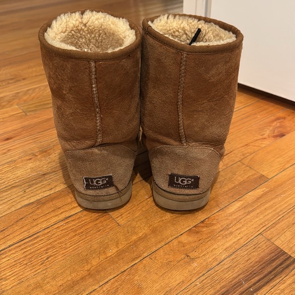 Ugg brown boots - Picture 3 of 6